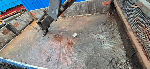 Image 6/7