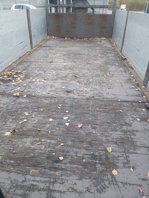 Image 6/7