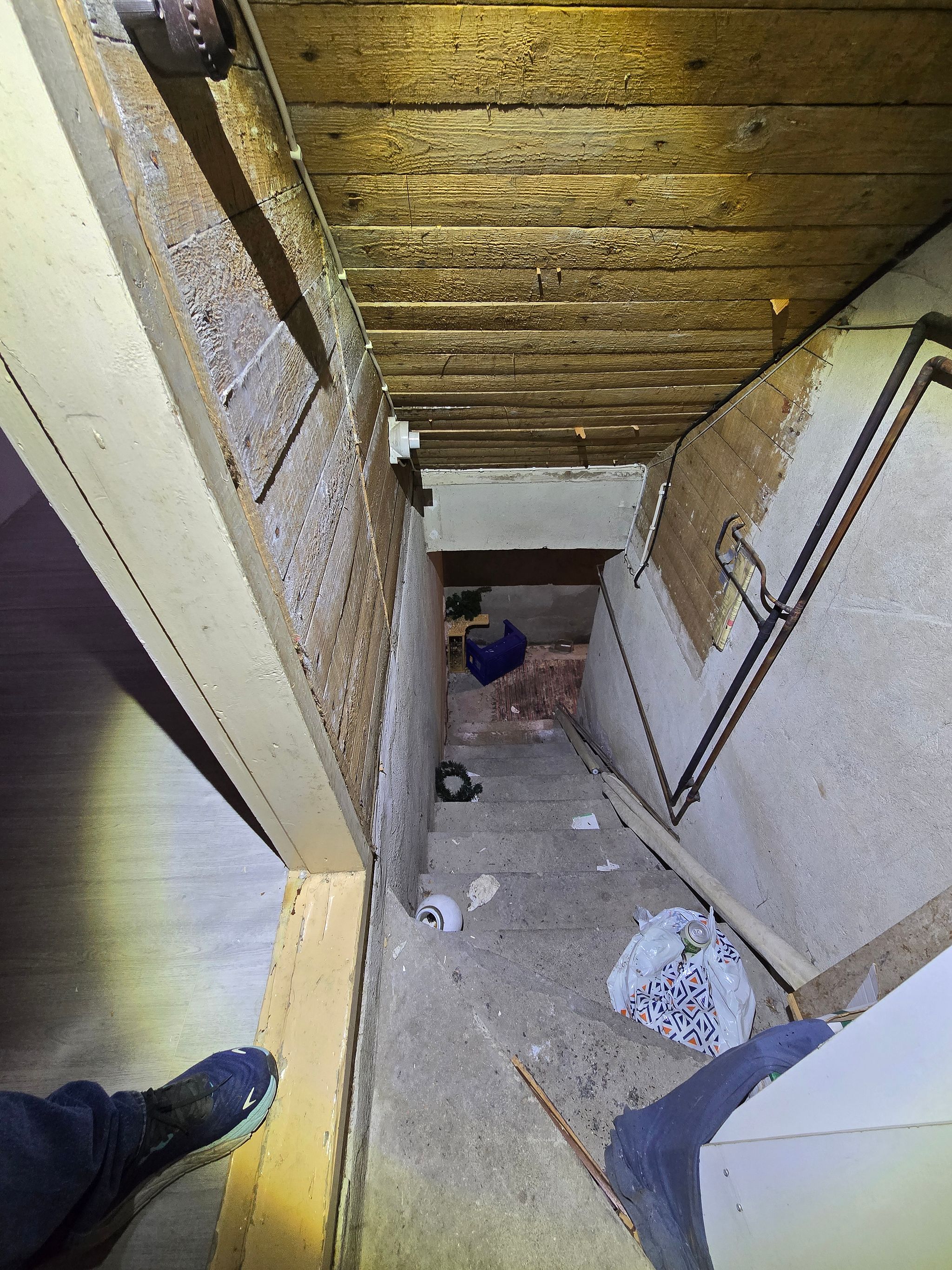 Image 34/38