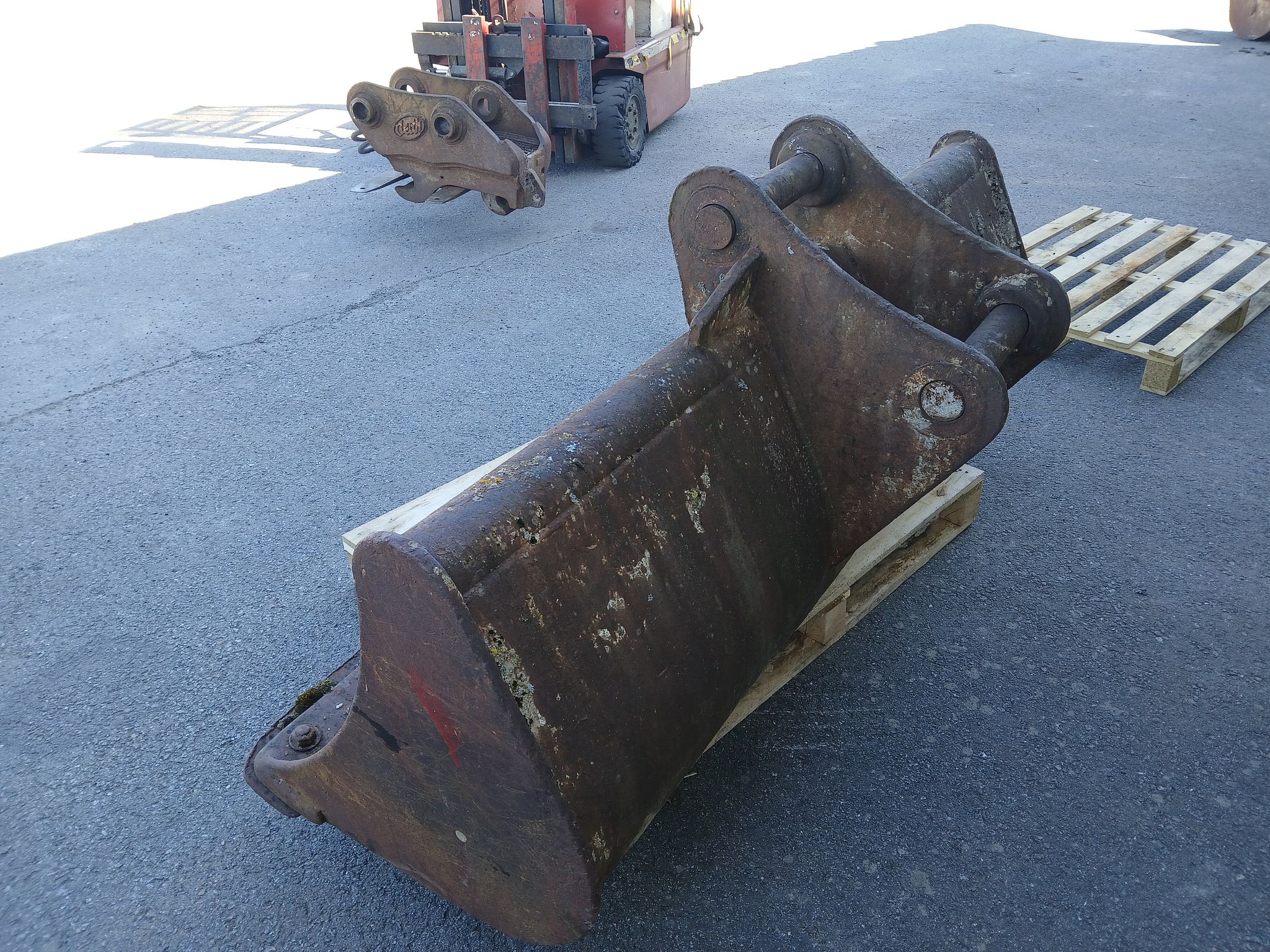 Image 3/7