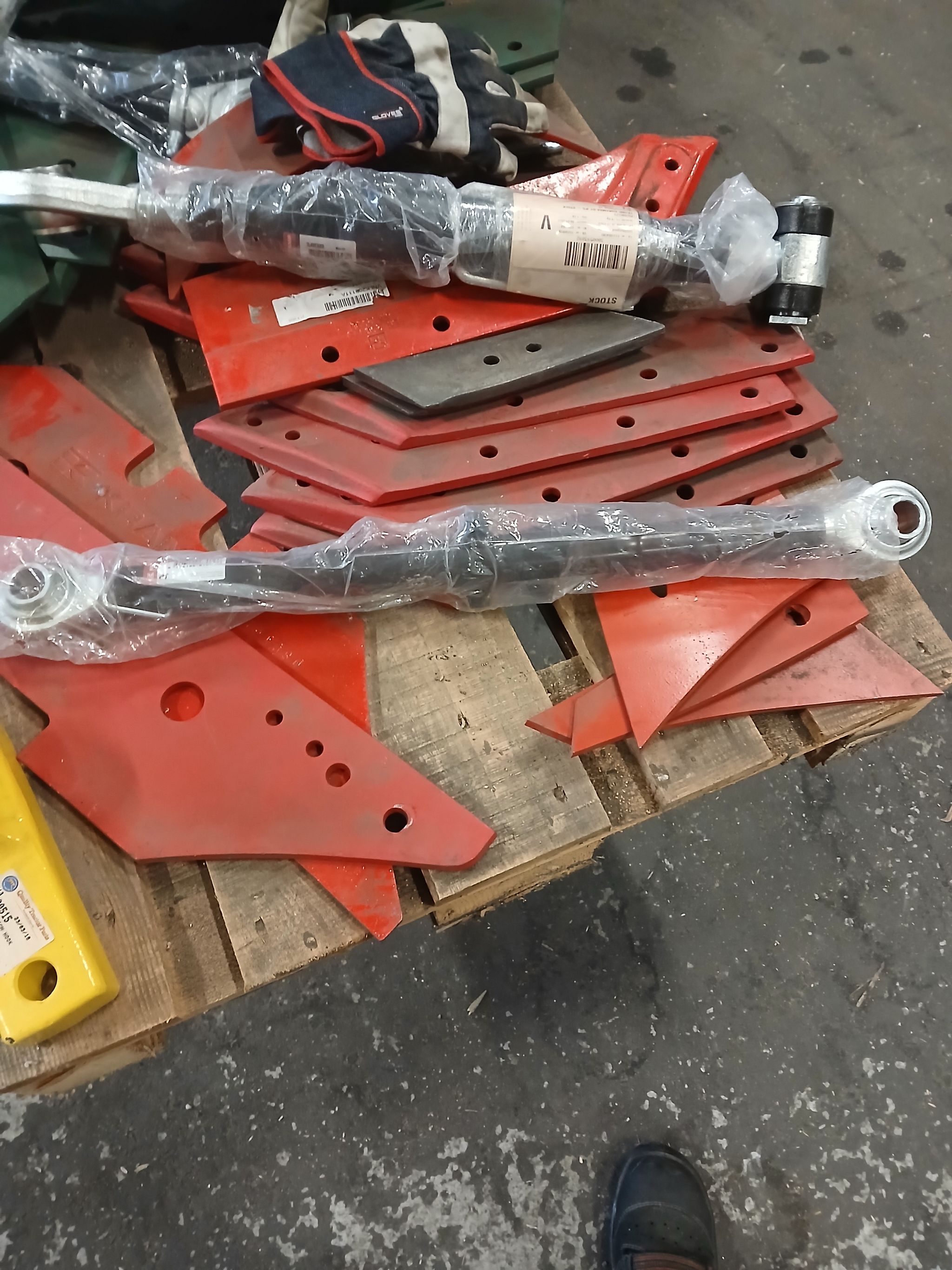 Image 6/23