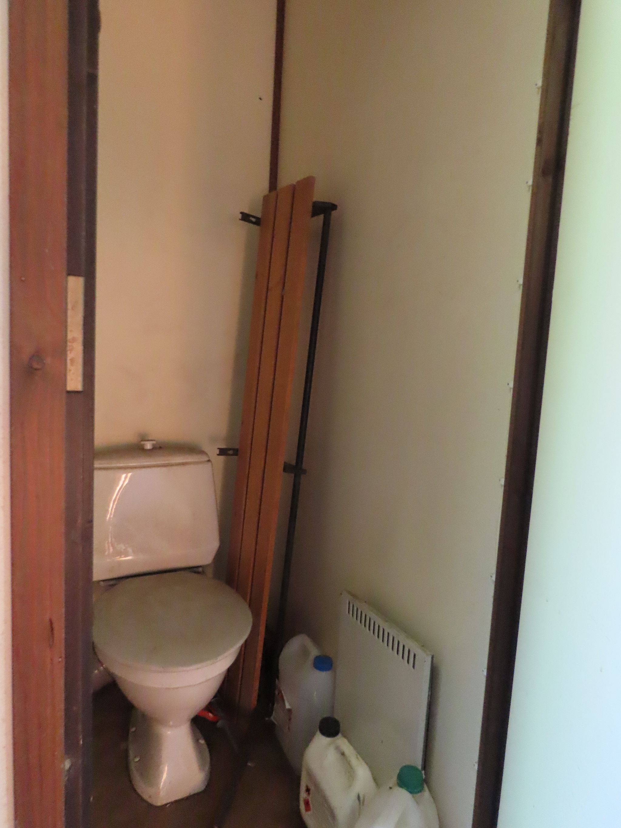 Image 8/14