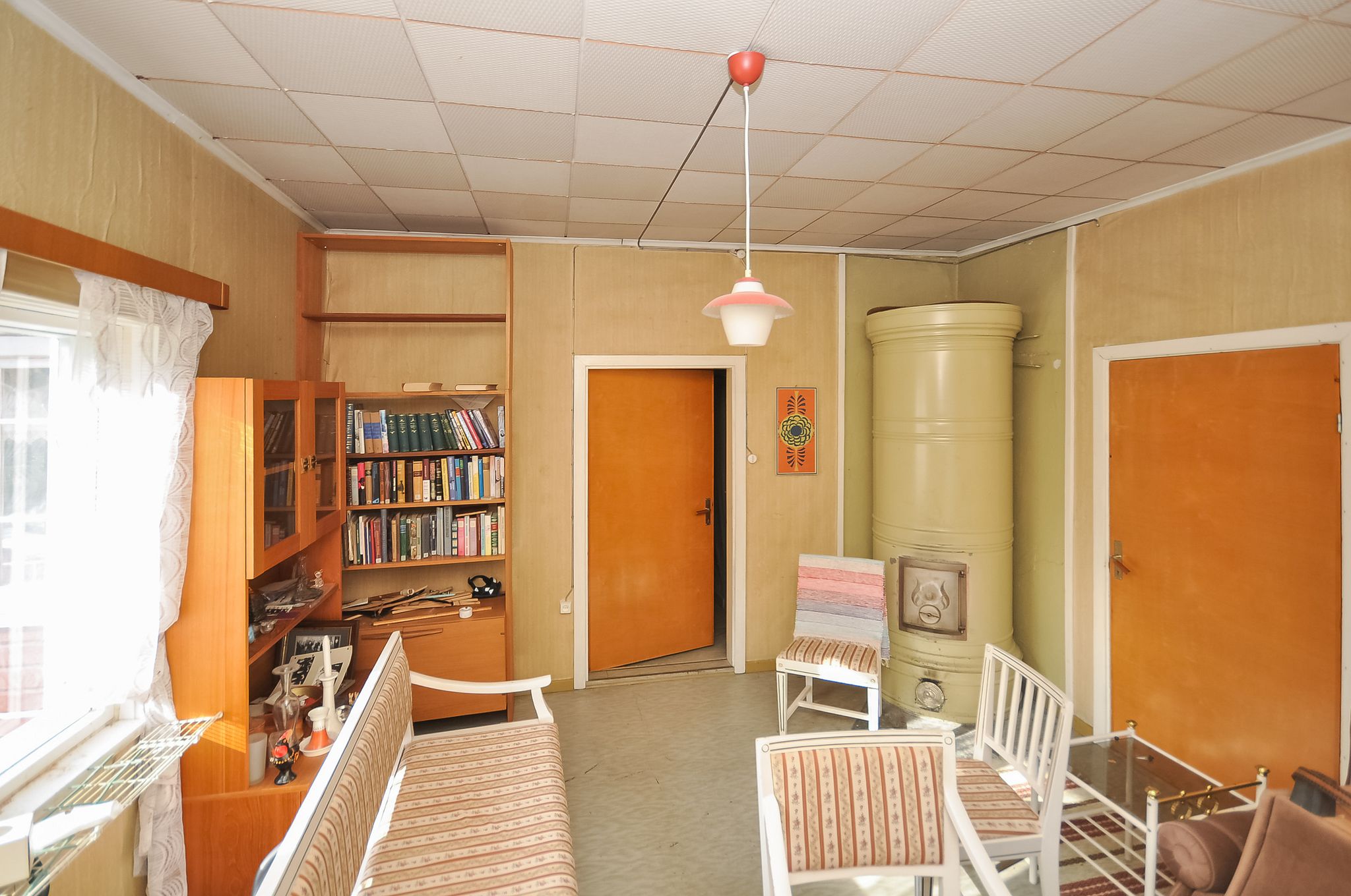 Image 9/19