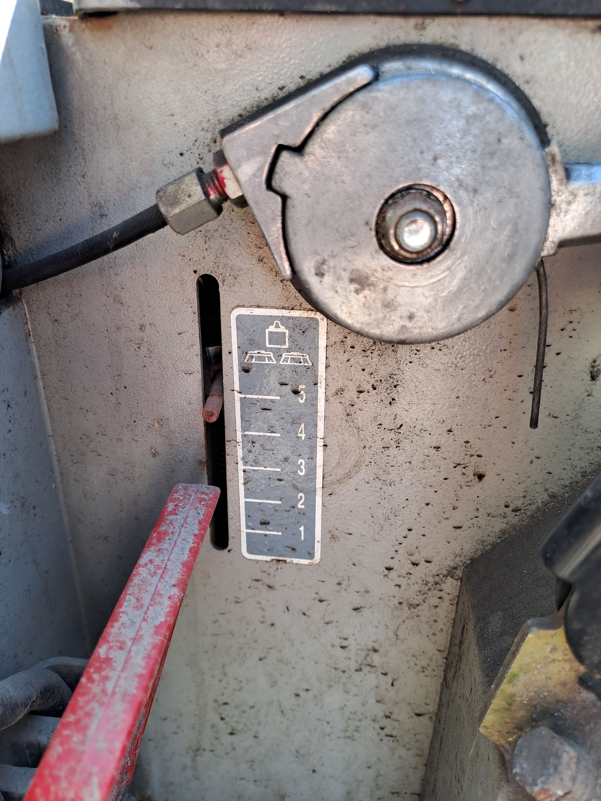 Image 6/7