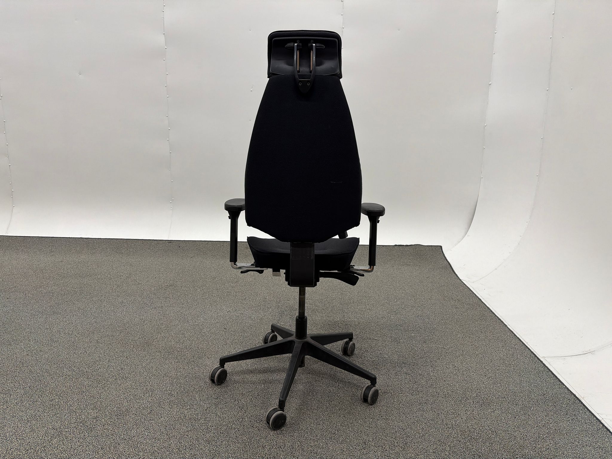 Image 5/10
