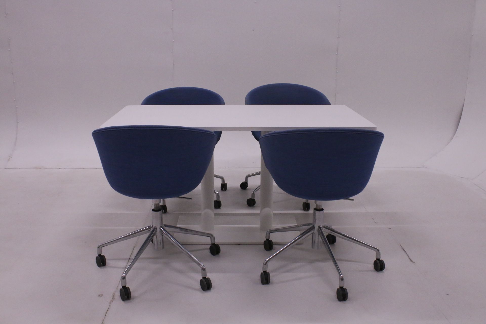 Image 17/18
