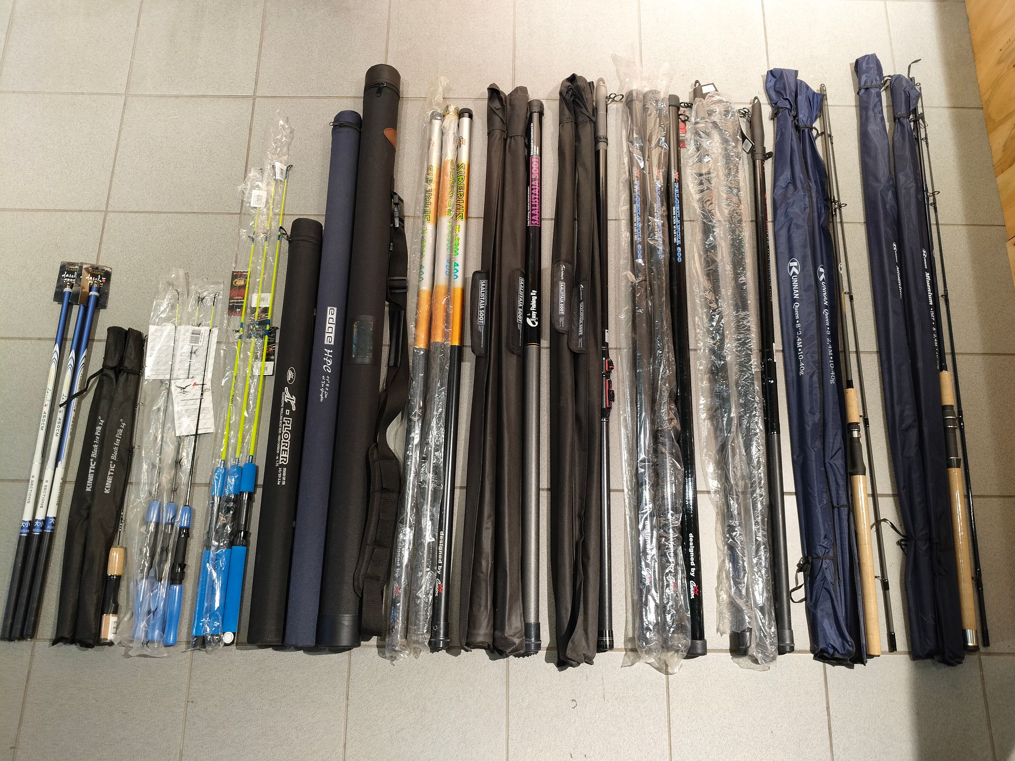 Image 3/8