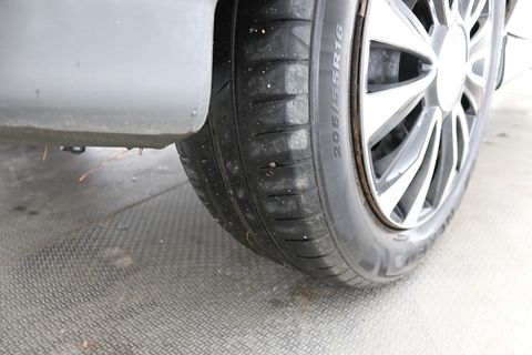 Image 39/52