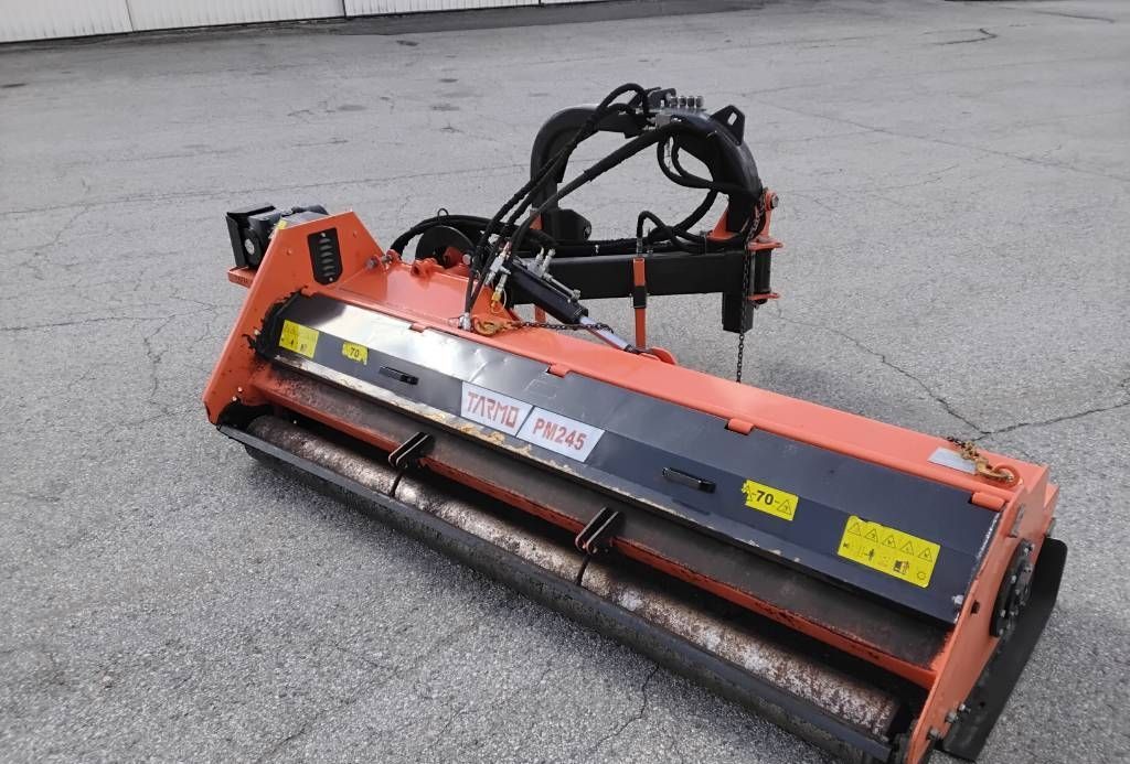 Image 2/9