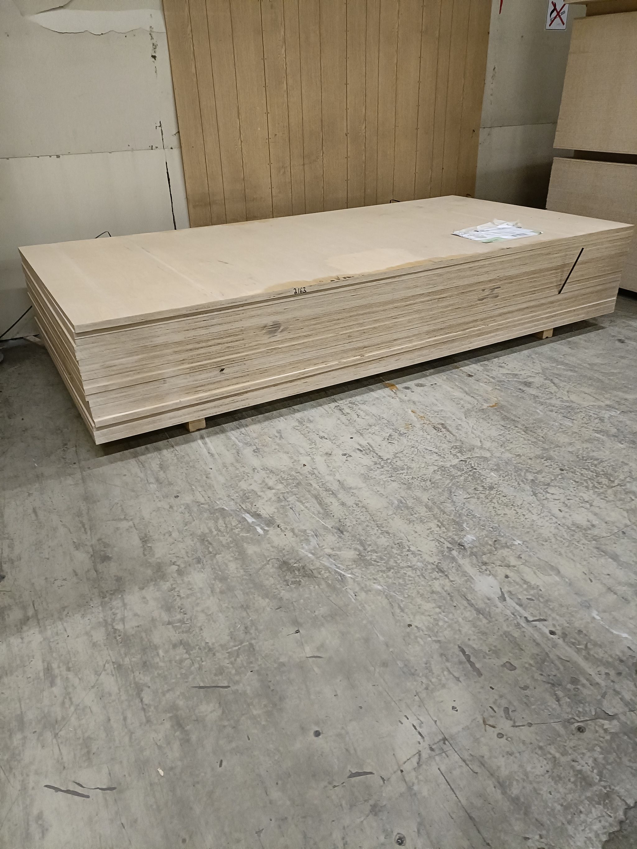 Image 1/3