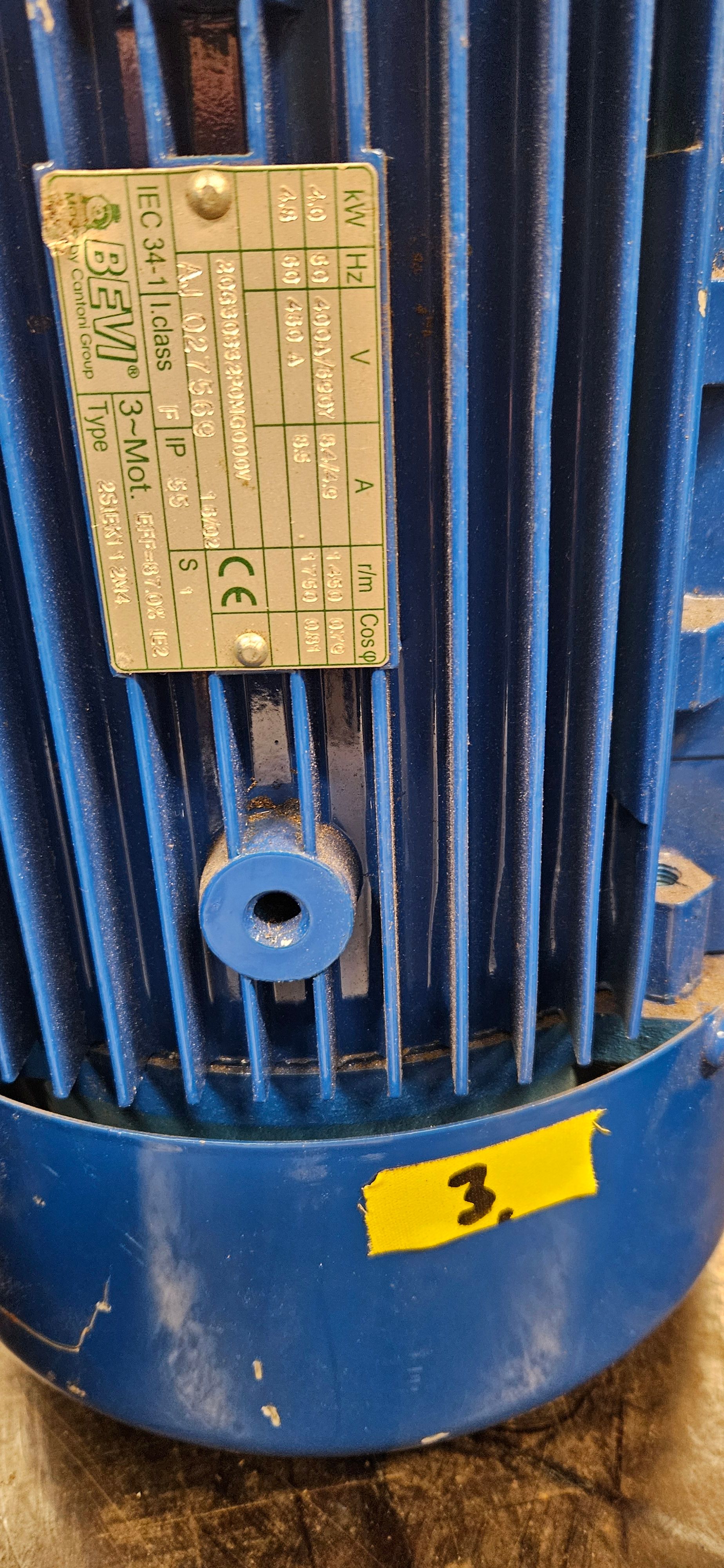 Image 1/2