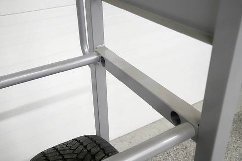 Image 7/9
