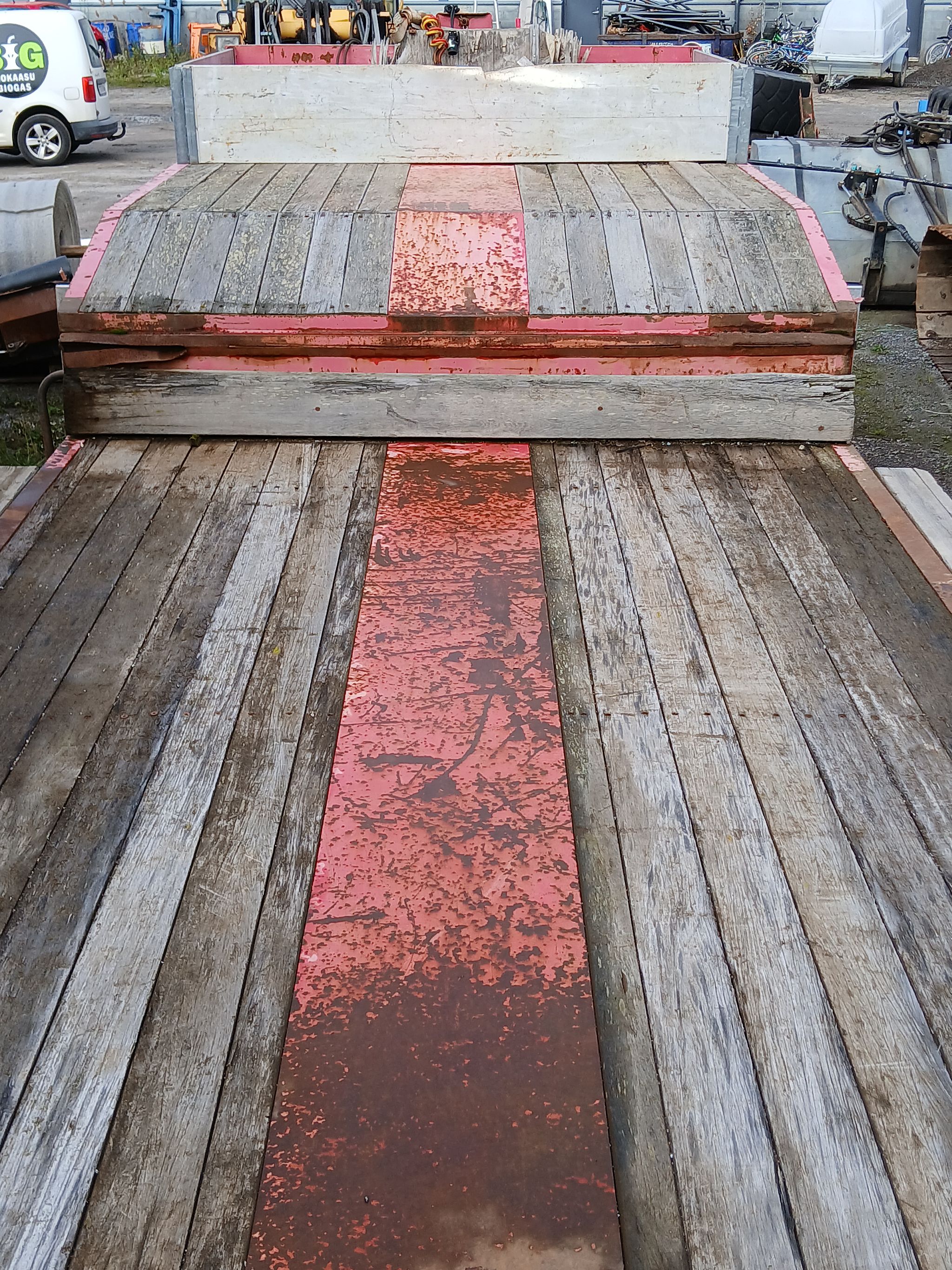 Image 7/10