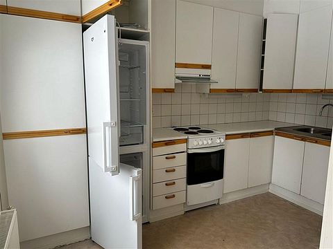Image 5/10