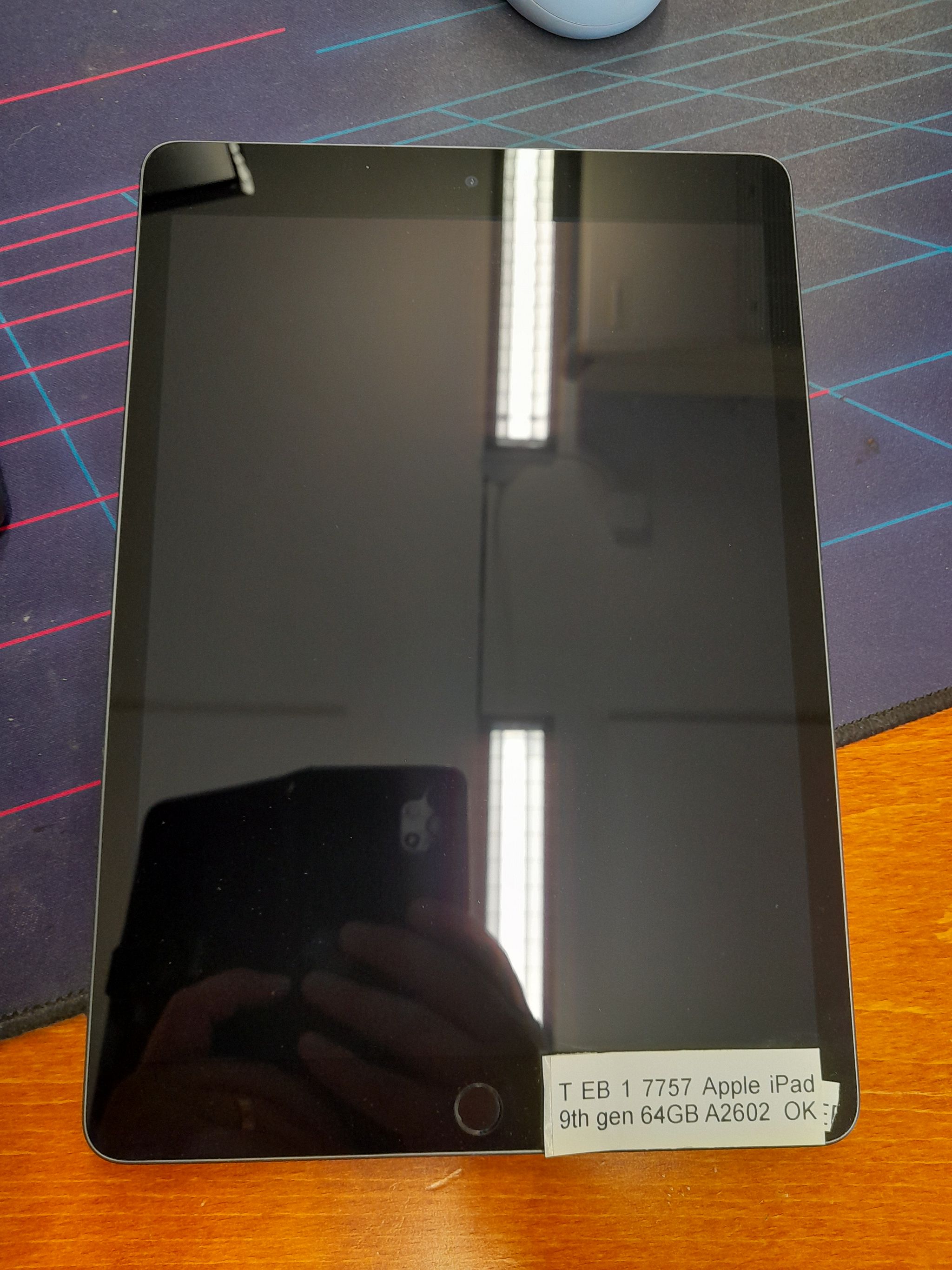 Image 1/2