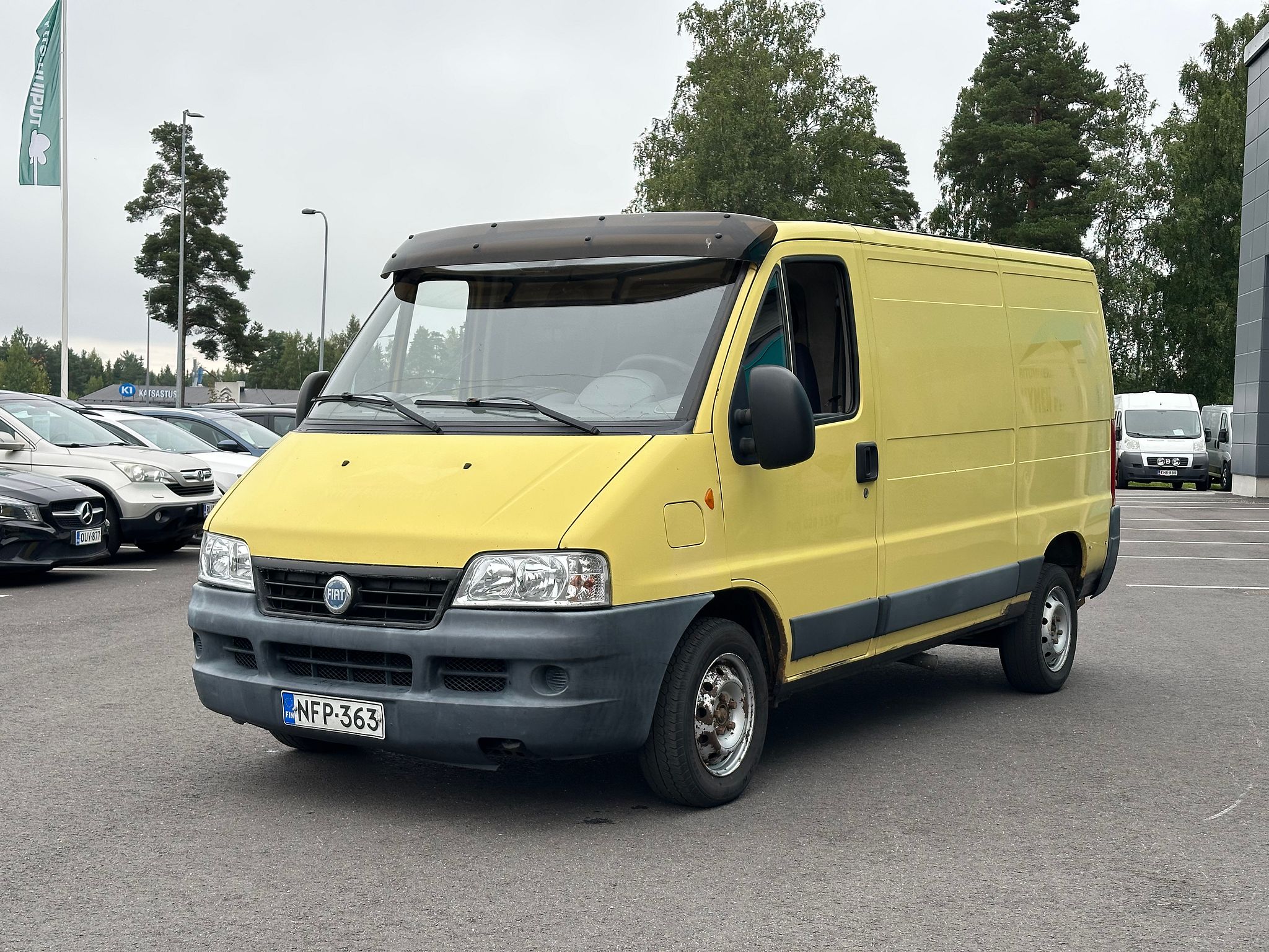 Image 5/42