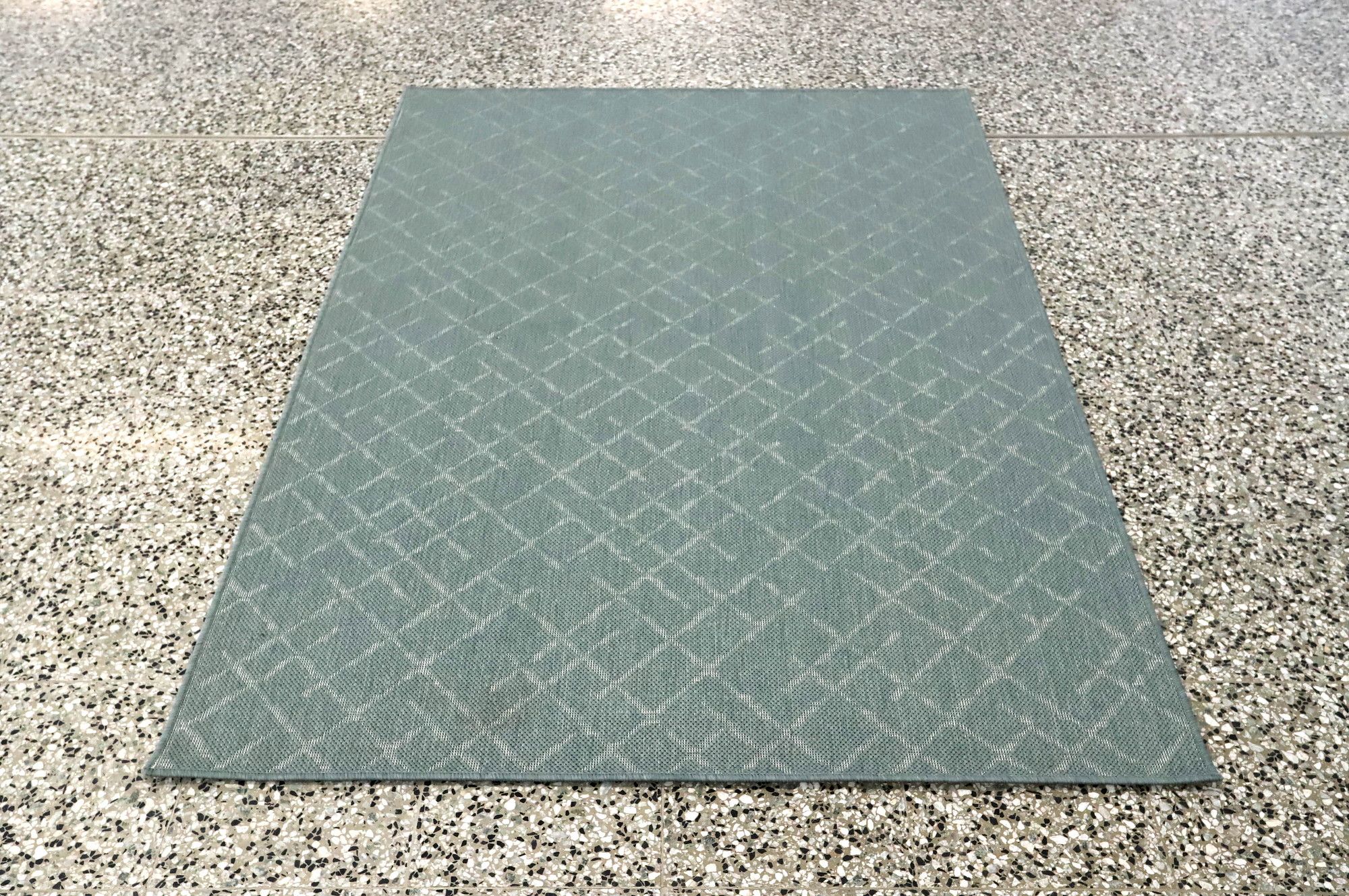 Image 1/6