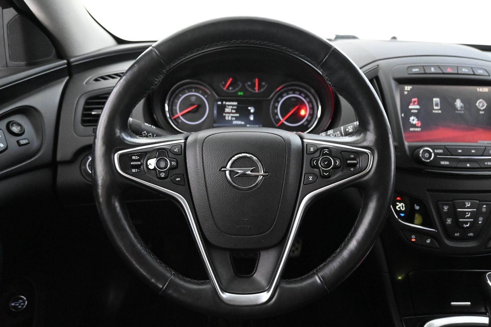 Image 19/41
