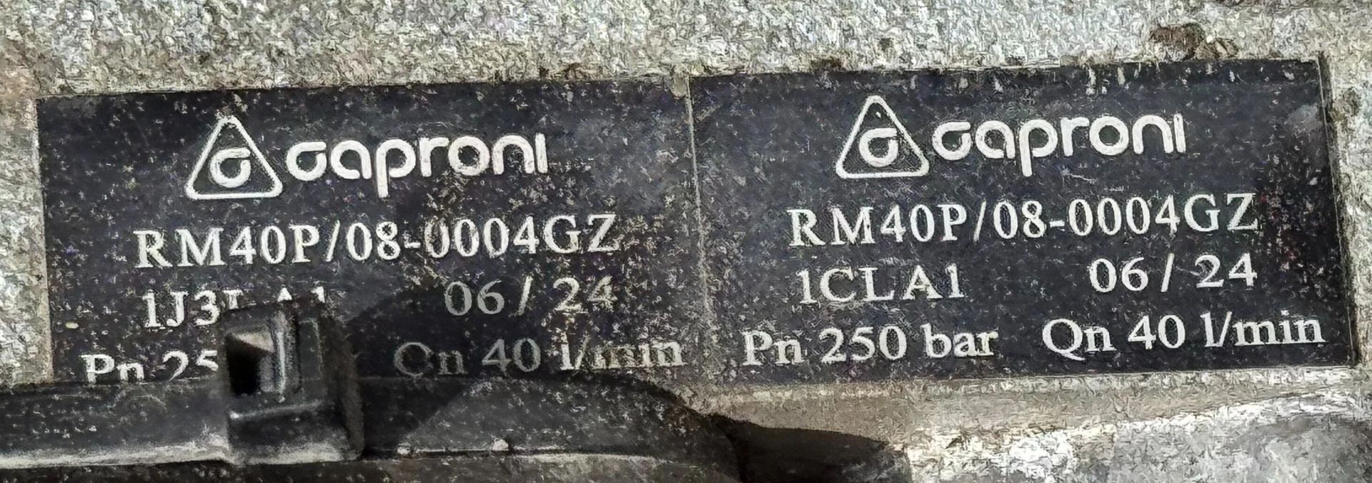 Image 8/9