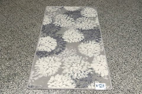 Image 3/8