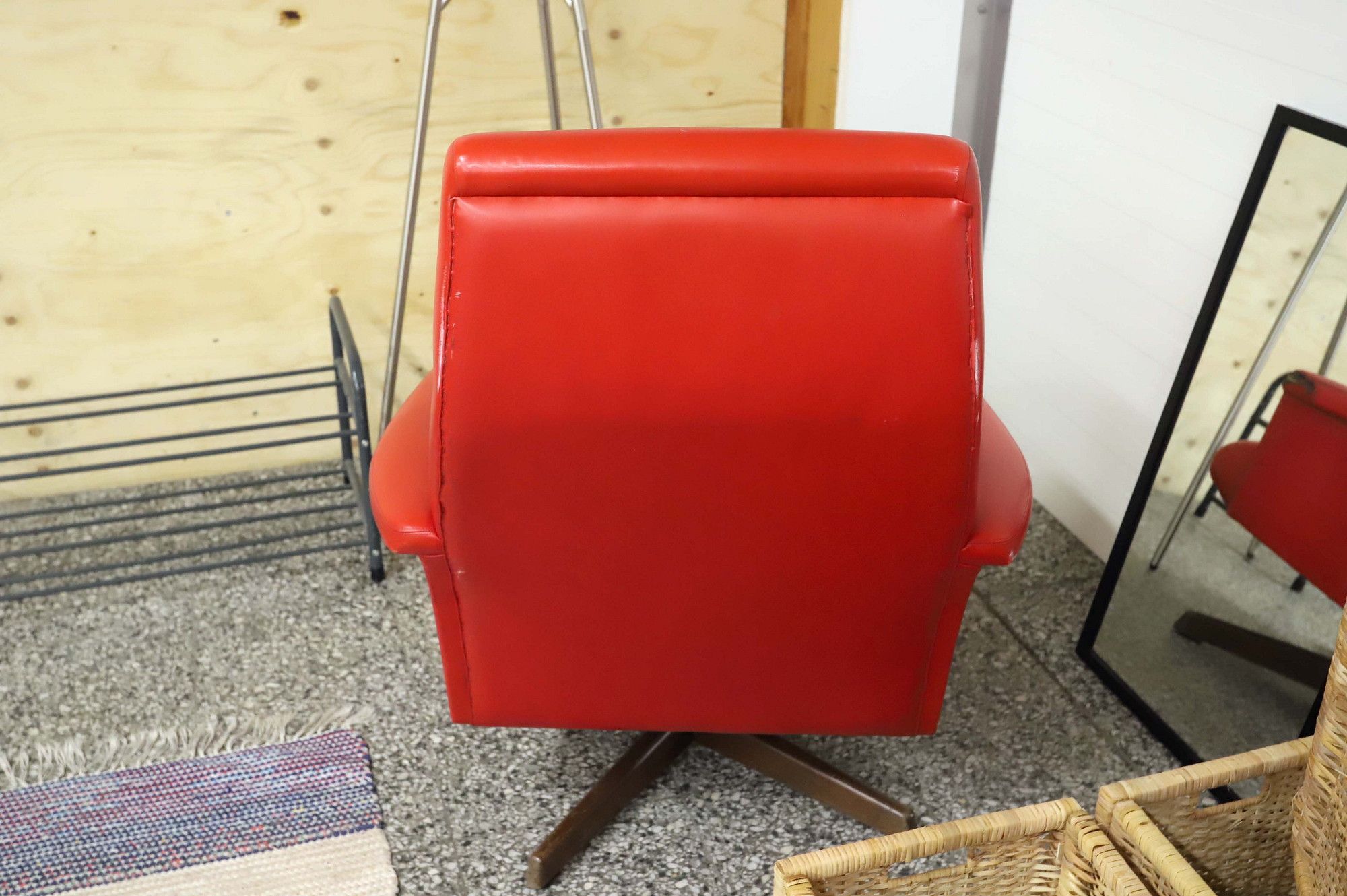 Image 22/27