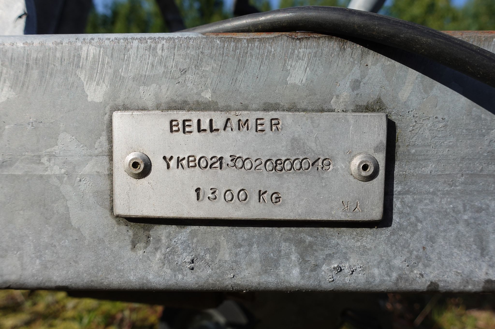 Image 9/10