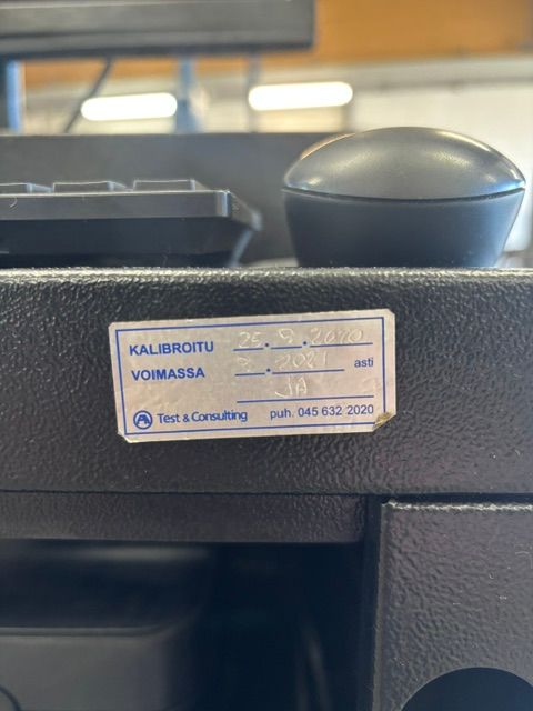 Image 7/7