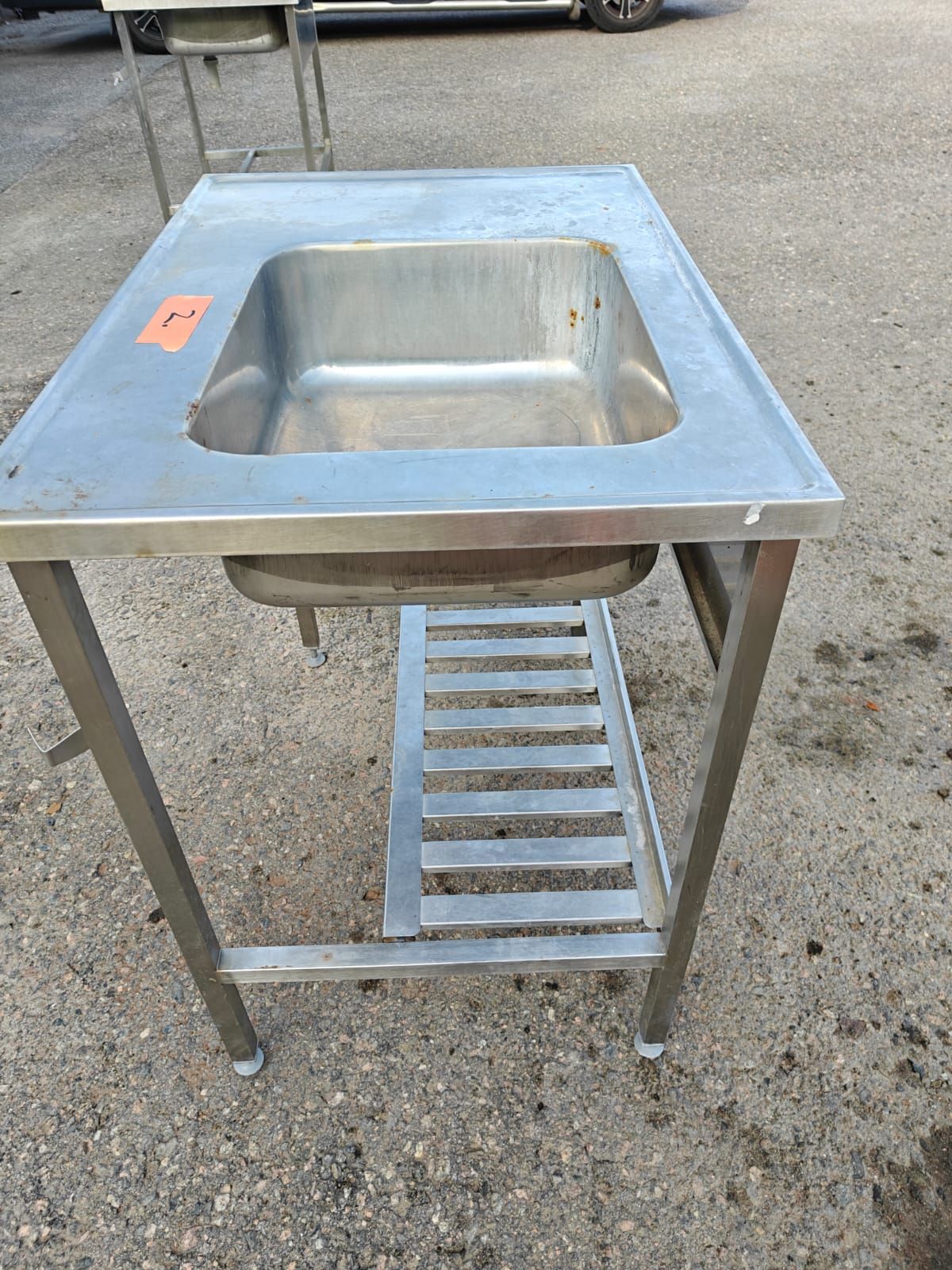 Image 3/5