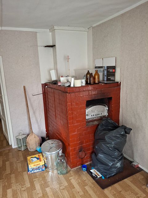 Image 13/25