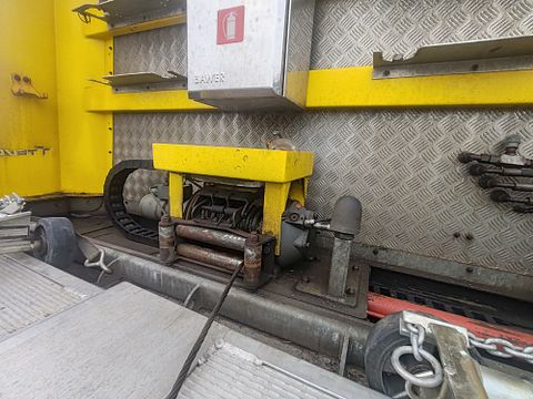 Image 15/44