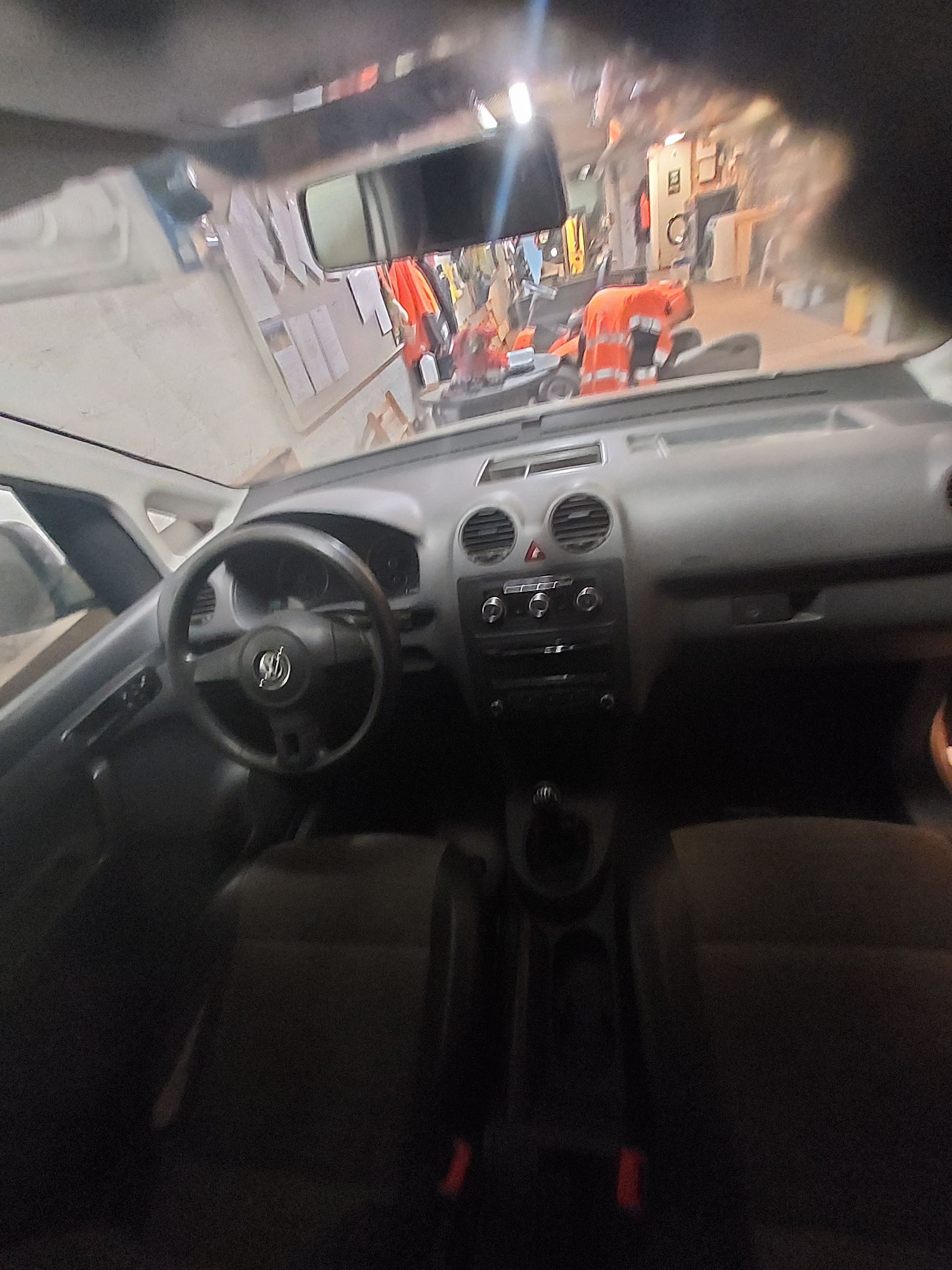 Image 7/8
