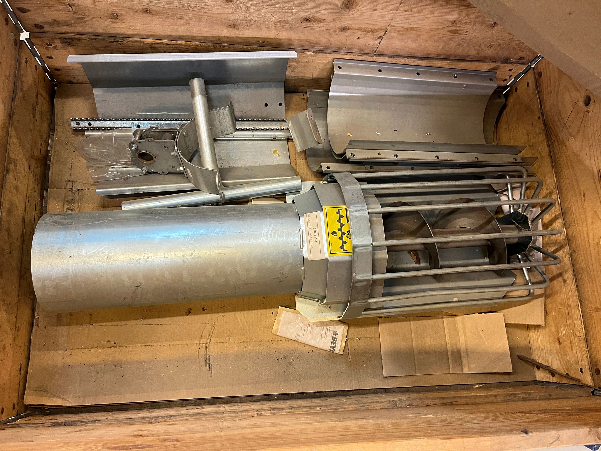 Image 1/5