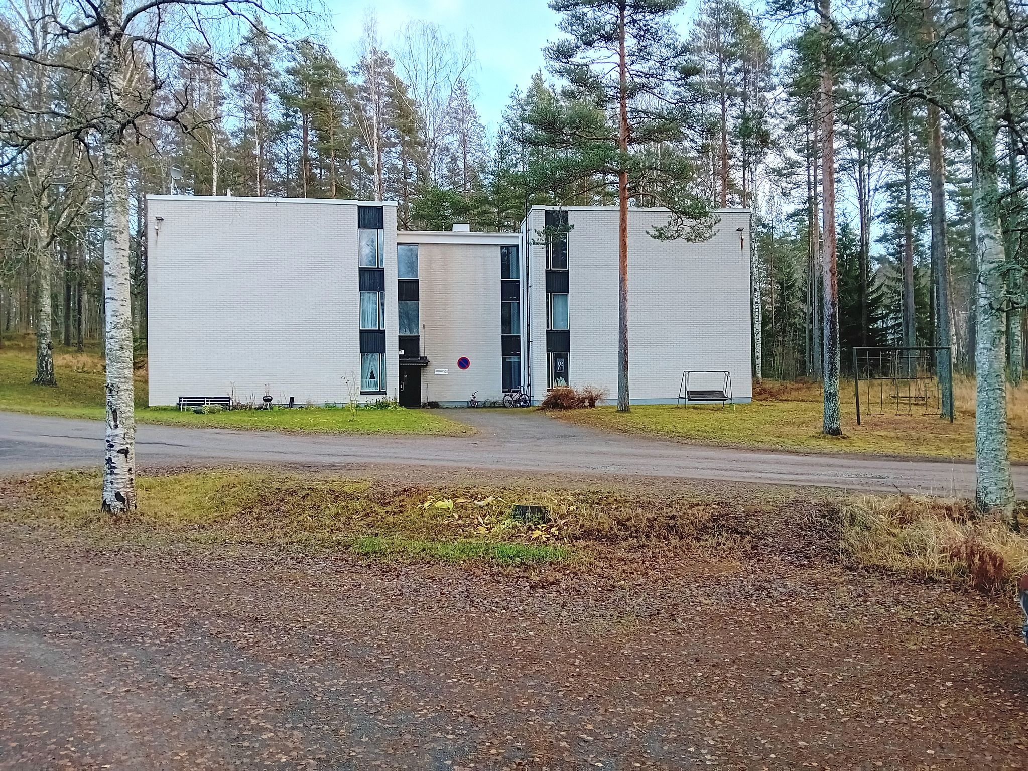 Image 12/12