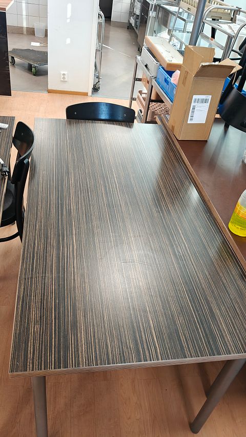 Image 1/3