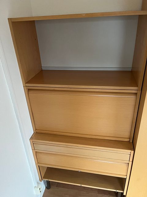 Image 1/3