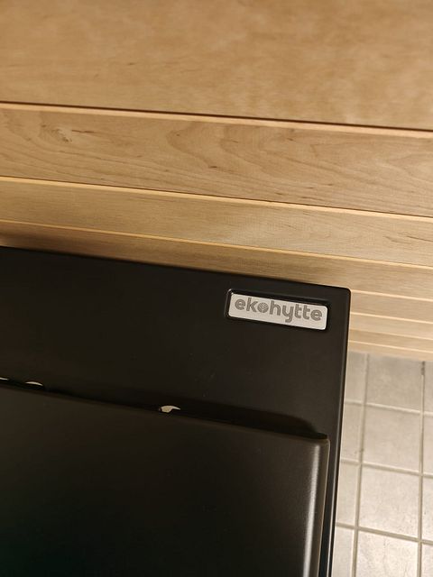 Image 6/7