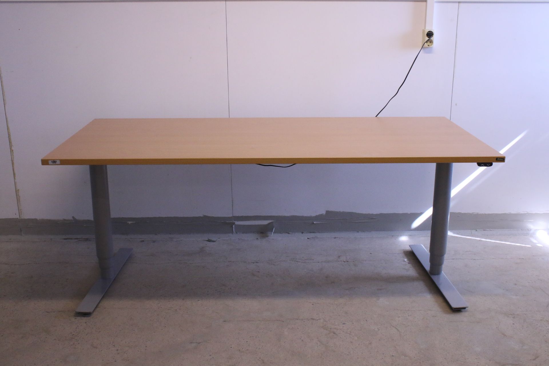 Image 3/7