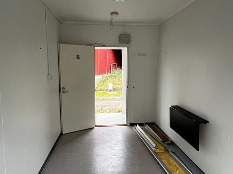 Image 9/9
