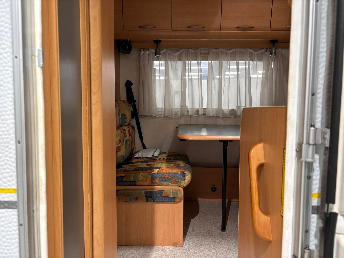Image 6/84