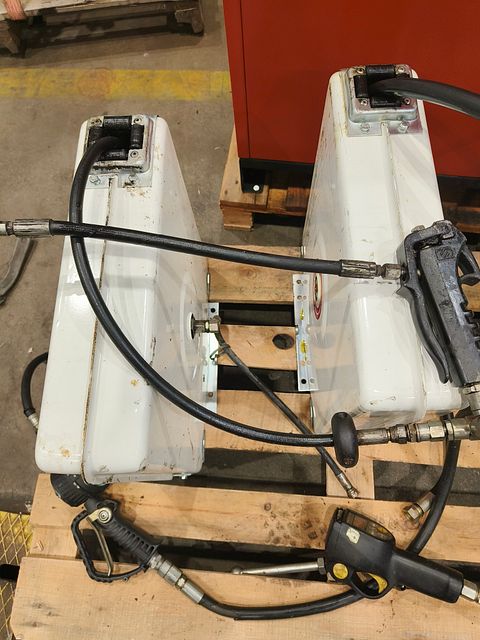 Image 5/5