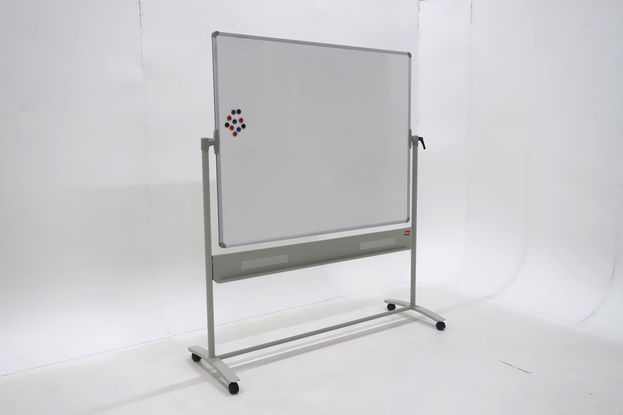 Image 1/7