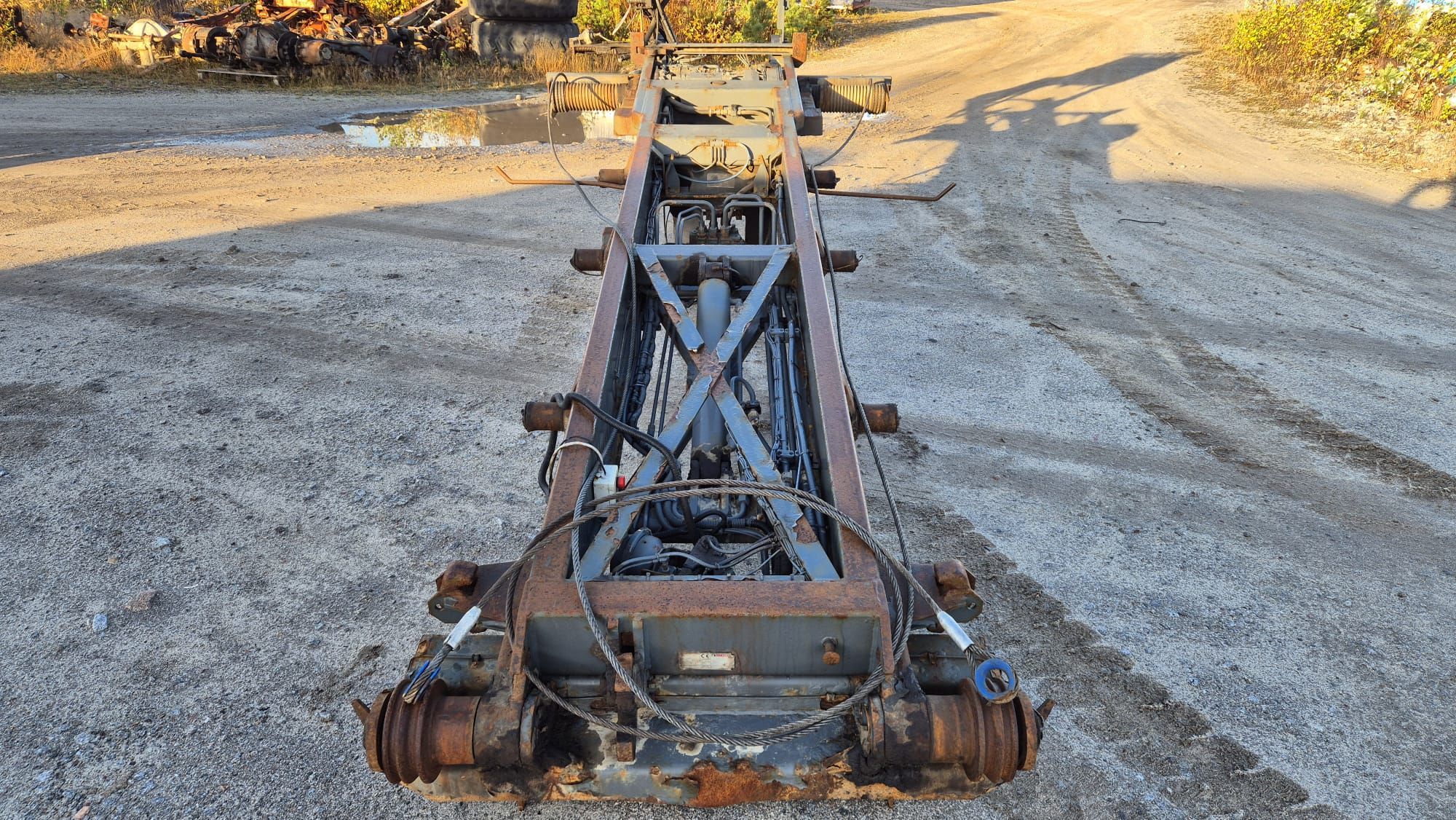 Image 3/12