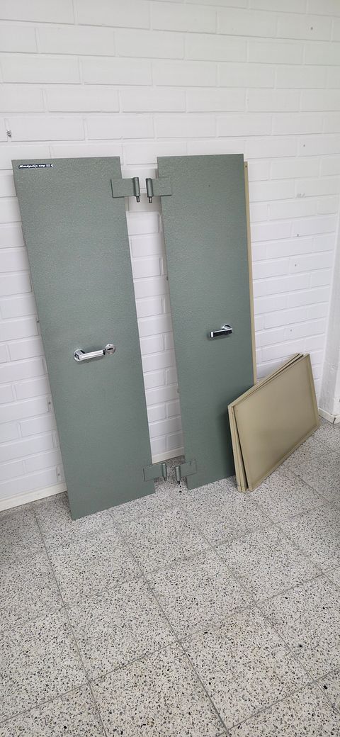 Image 5/7