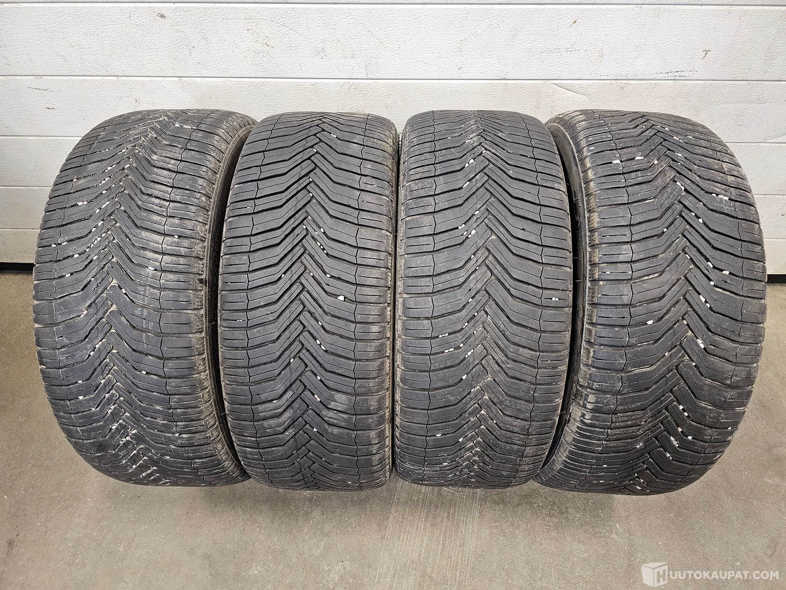 Käytetyt 225/45R17 Michelin CrossClimate 2kesärenkaat, Ylöjärvi