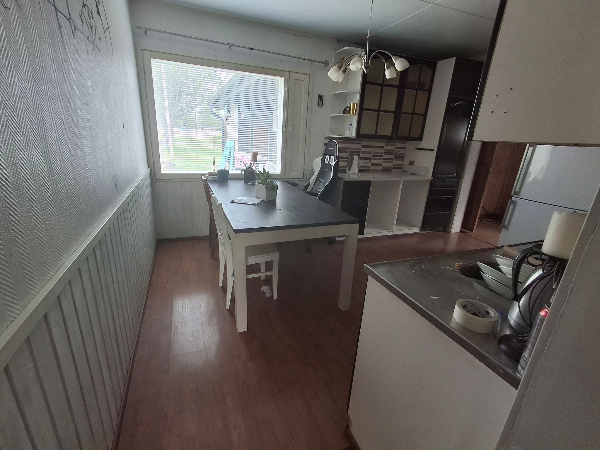 Image 7/33