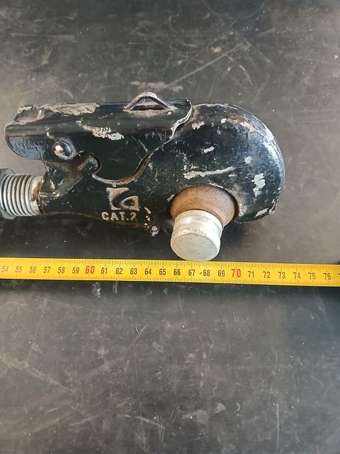 Image 4/7