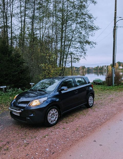 Image 1/18