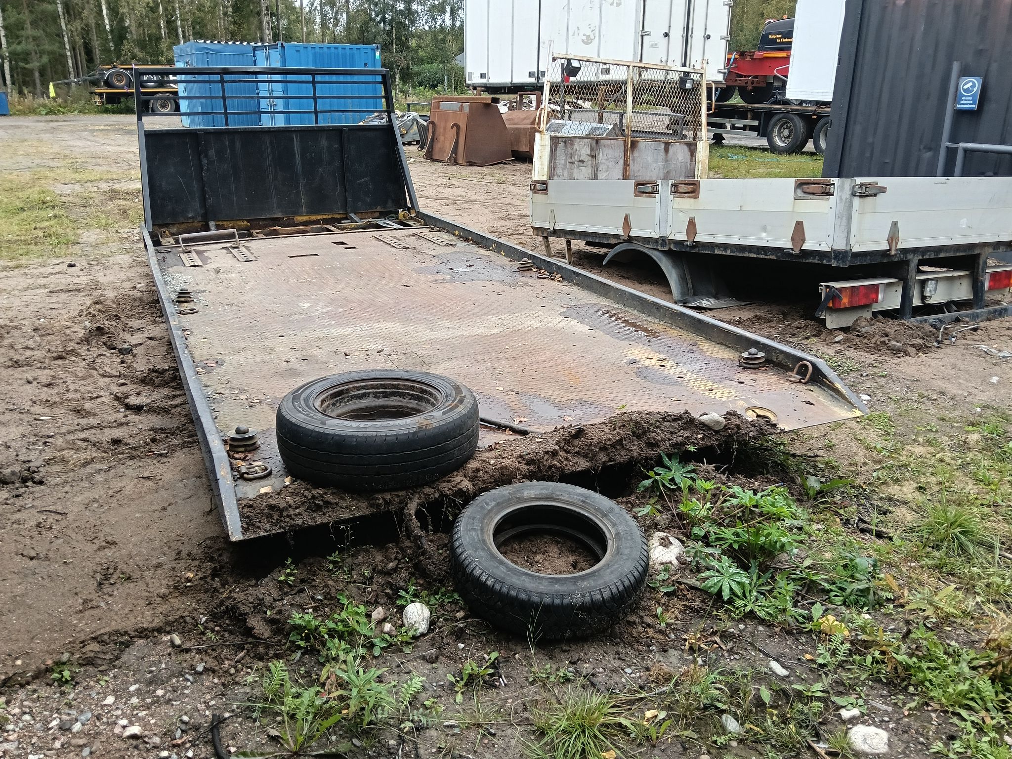 Image 8/10