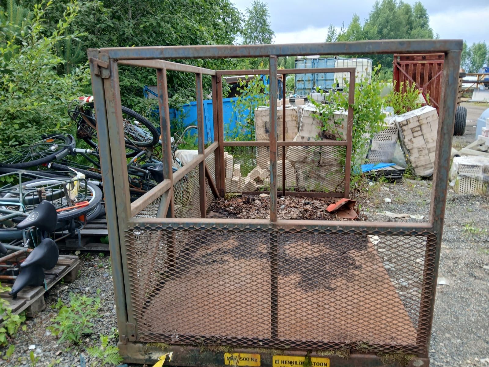Image 1/2