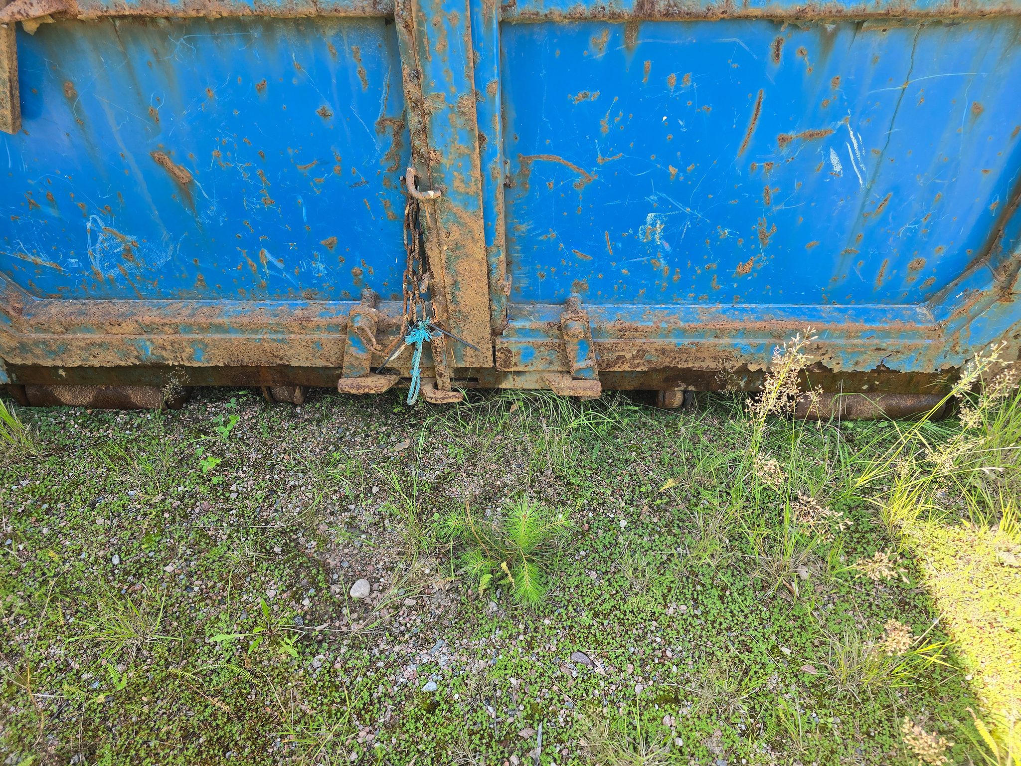 Image 4/10